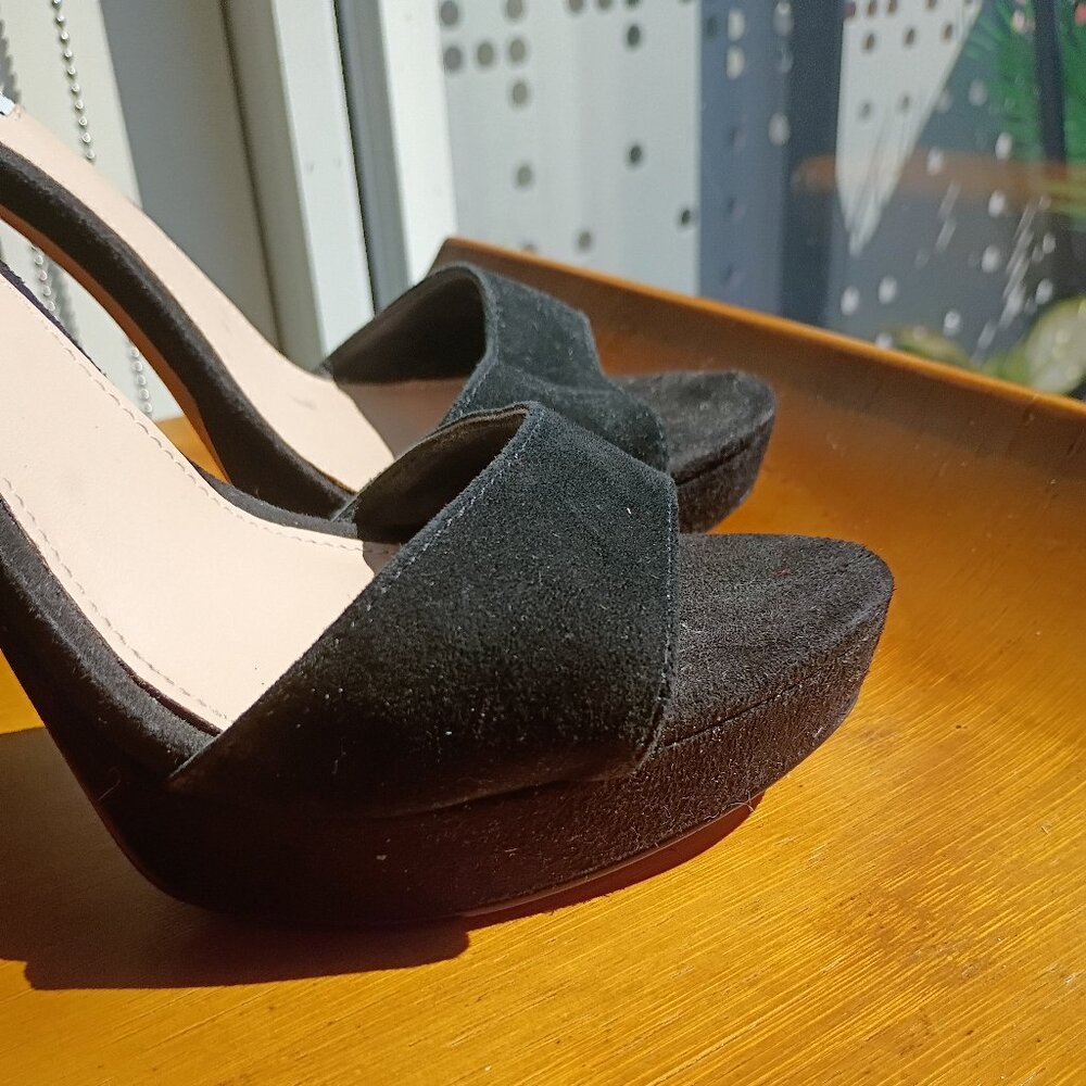 Steve Madden Heels Size 8.5 - Picture 2 of 6